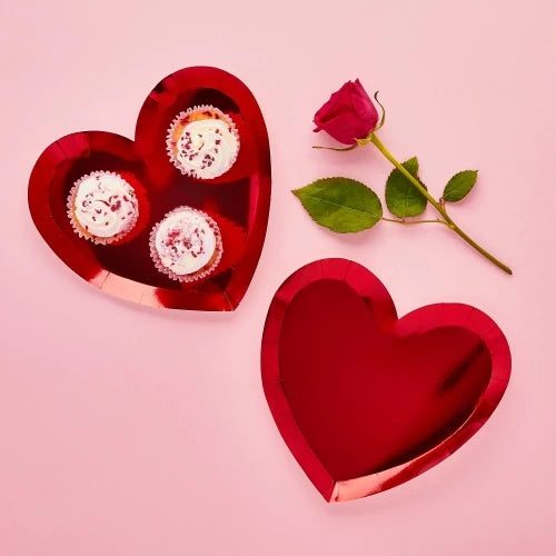 PLATO DE CORAZÓN ROJO PACK DE 8