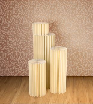 Pedestal Plegable Color Crema (20cm)